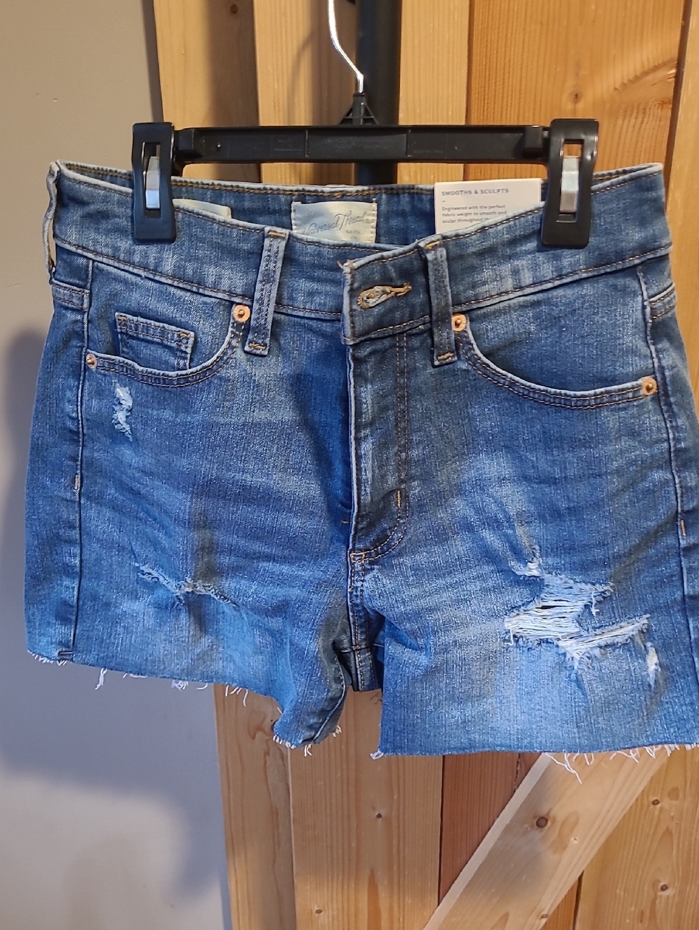 NWT Universal Thread Distressed Blue Denim Cutoff Shorts
